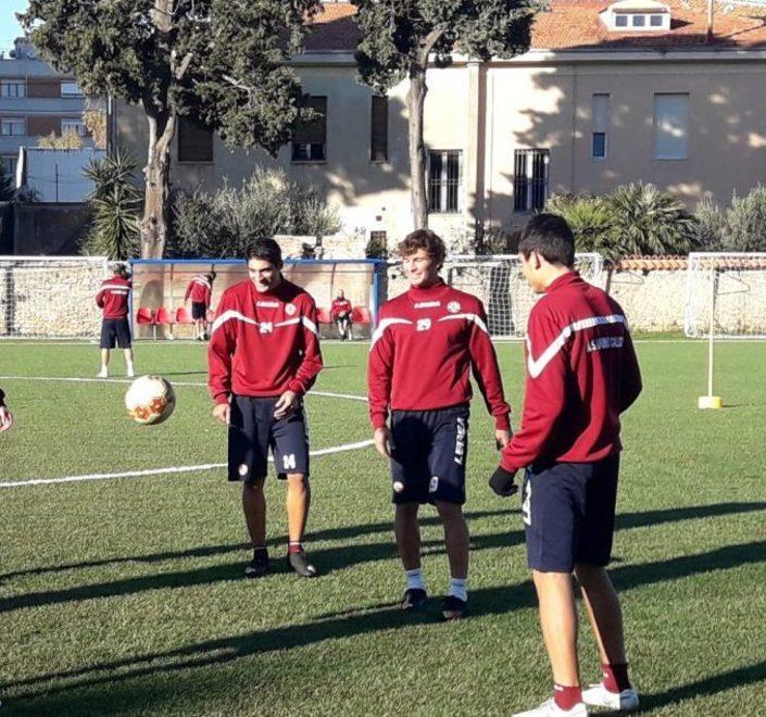 «Il Livorno non lo abbandoniamo: venite ad allenarvi gratis da noi»