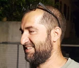 L’addio a Filippo nel cimitero di San Piero 