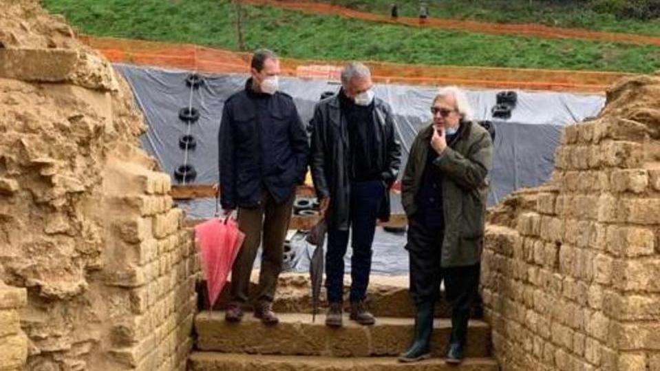 Comitato per i fondi destinati allo scavo dell’anfiteatro romano