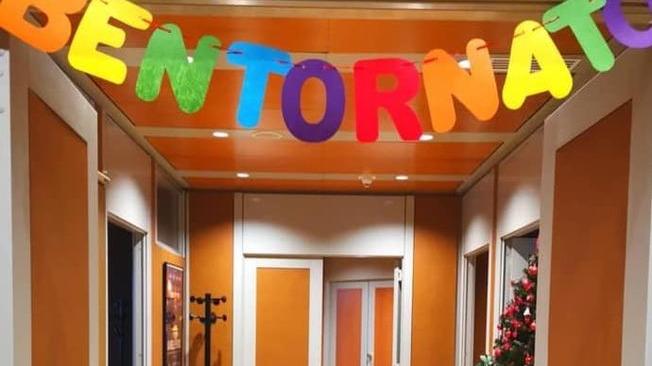 Bonaccini torna in ufficio dopo un mese e mezzo di isolamento a casa
