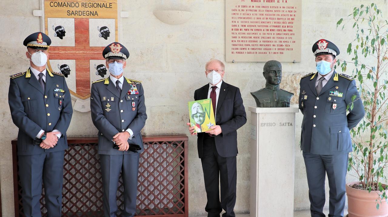 Il nuovo prefetto di Cagliari in visita al comando regionale della Guardia di finanza