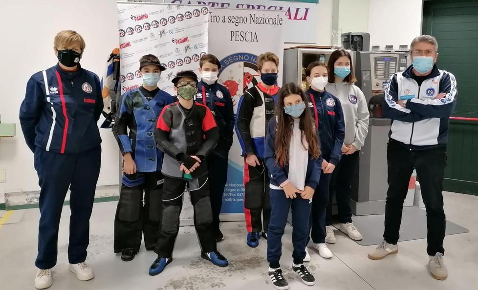 Il team del Tiro a segno Pescia ai campionati italiani assoluti tenuti a Roma
