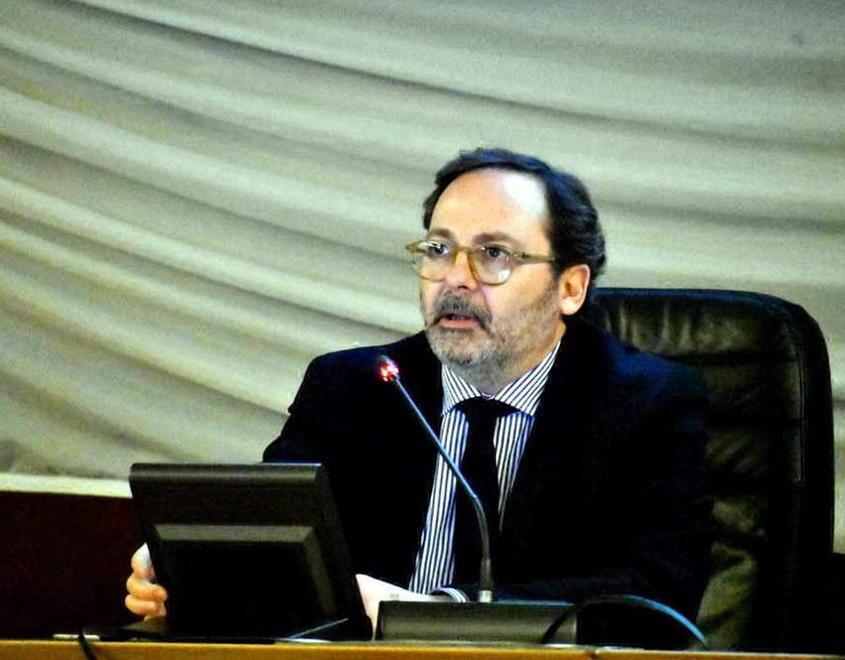 Il sindaco Persiani: «Dobbiamo andare fino in fondo». Al via l’inchiesta interna in Comune 
