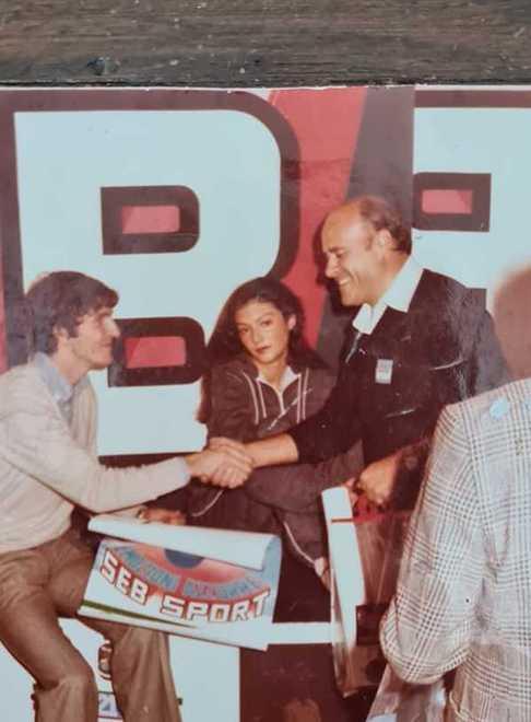 Pablito e la premiazione al Golf «Persona umile e alla mano» 