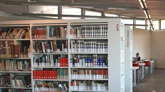 Biblioteca aperta ma solo su prenotazione