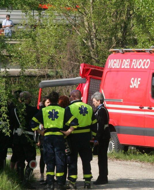 Vola dal ponte sul rio Spigone 57enne muore sul colpo 