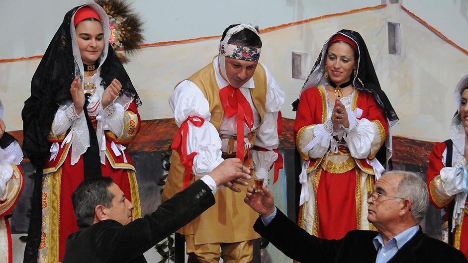 Sartiglia delle incognite, ma il tris è già pronto