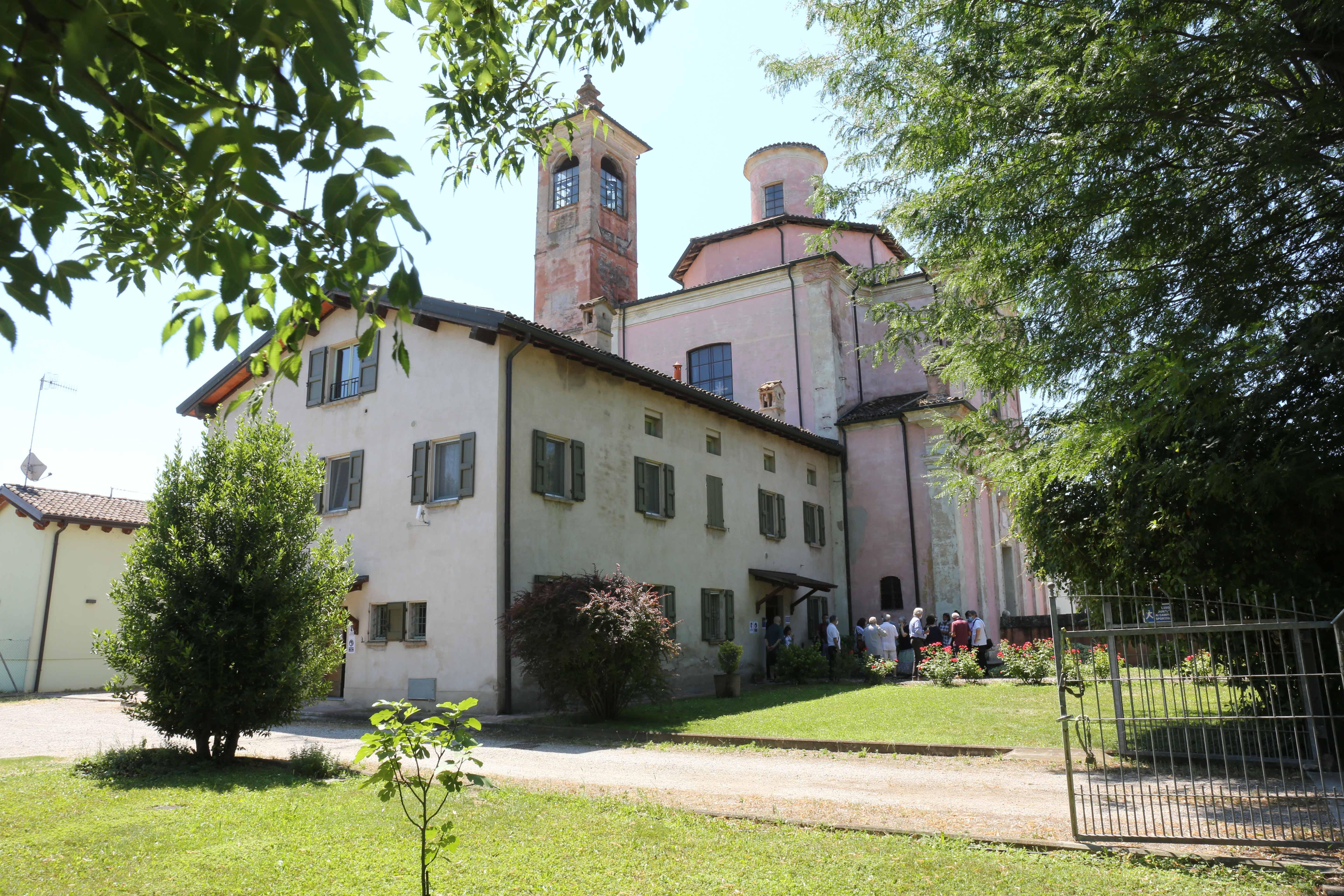 Reggio Emilia, rubati cibo e prodotti destinati ai poveri 