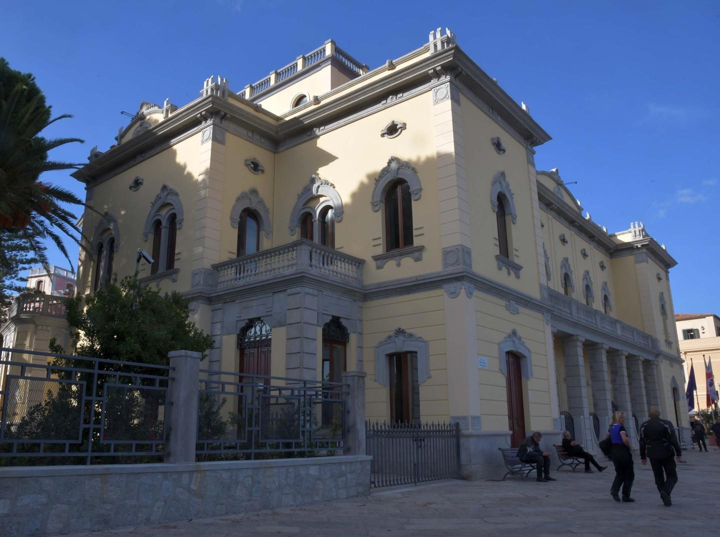 Due immobili della mafia al Comune 