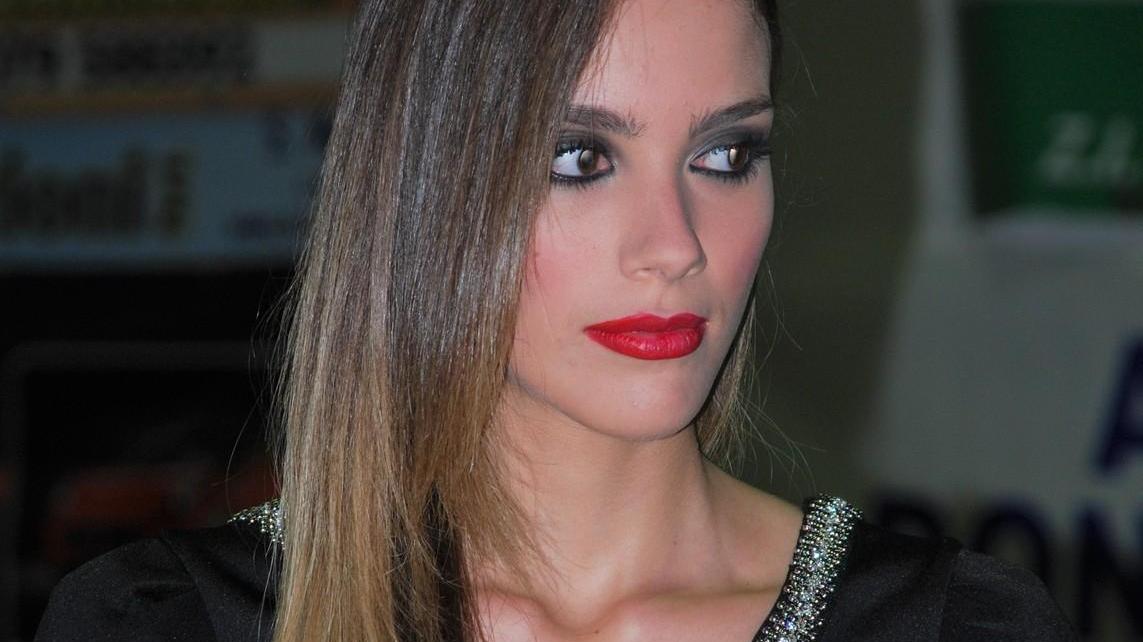 Miss Italia, tutta Nulvi fa il tifo per la reginetta Elena Meloni