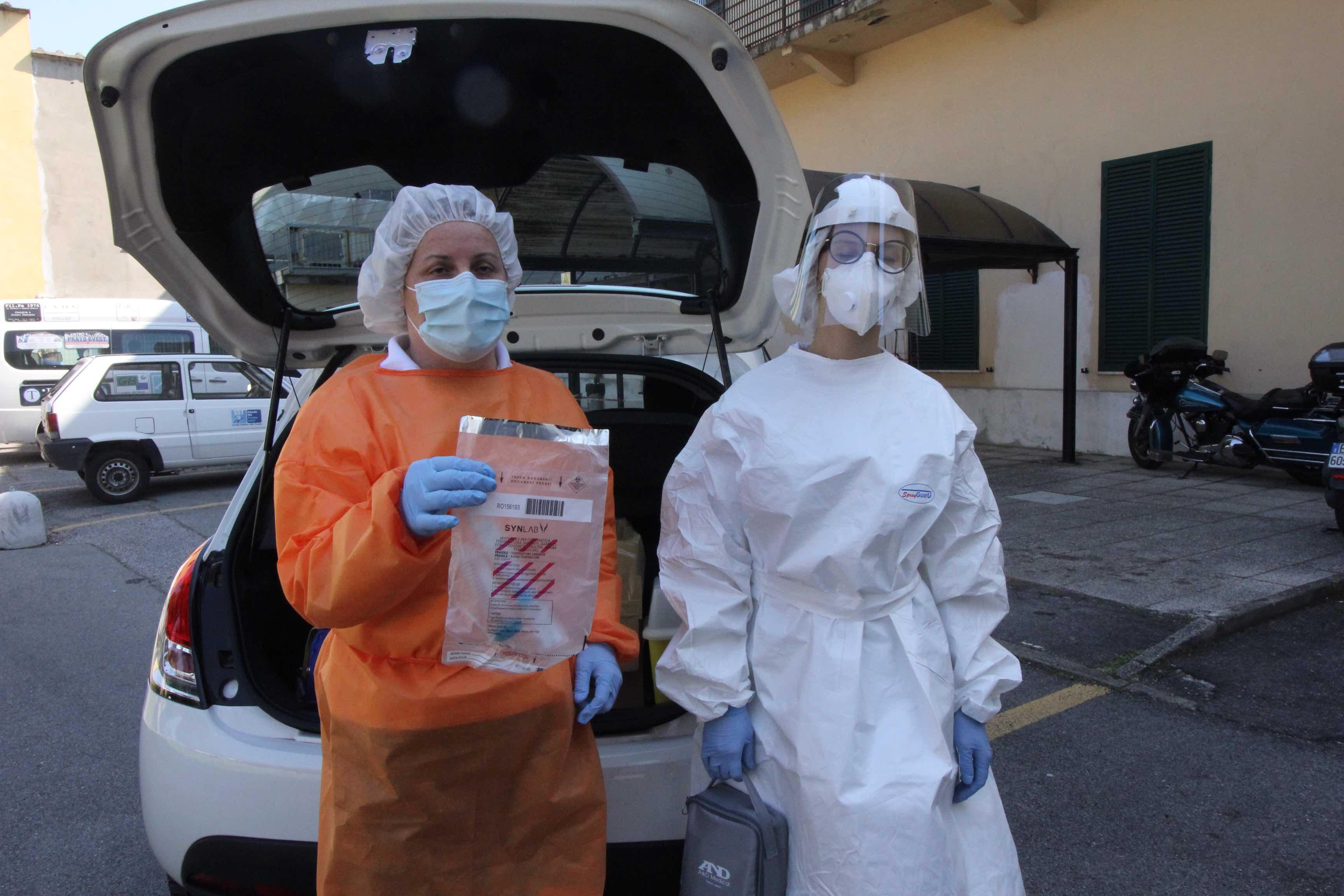 Tre anziani guariti dal Covid scrivono una lettera per ringraziare i medici: «Siete meravigliosi» 