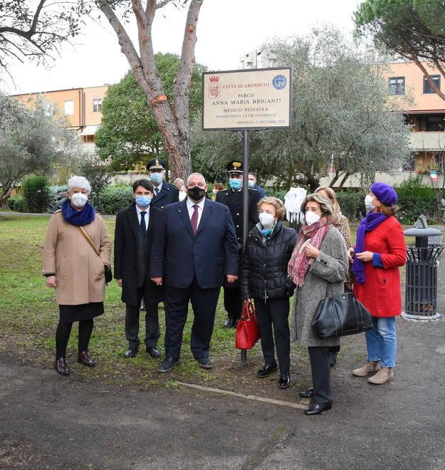 Intitolato ad Anna Maria Briganti il parco all’ospedale