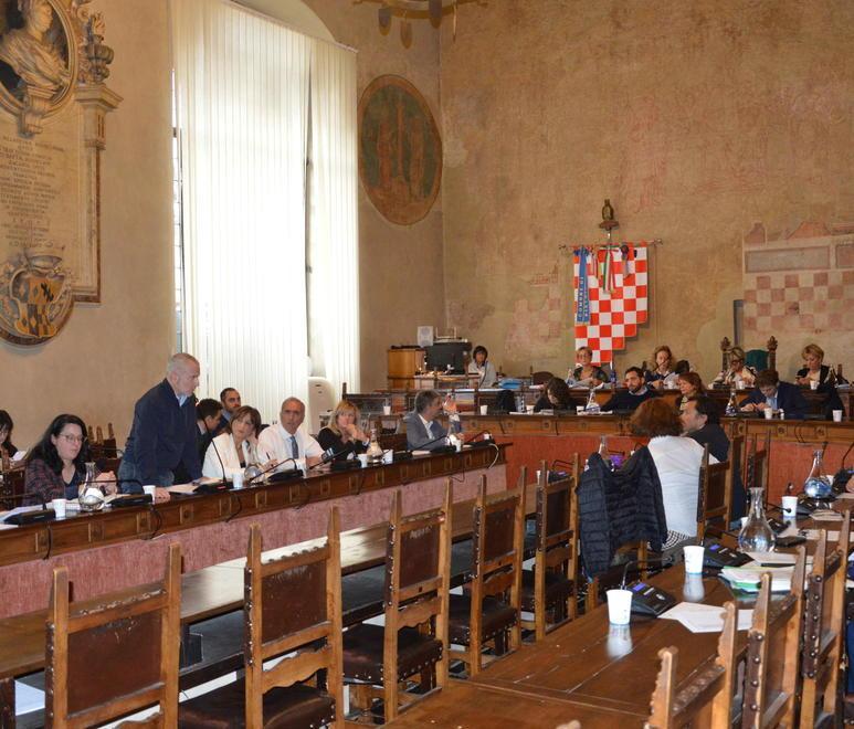 «Il Comune sospenda l’imposta di soggiorno» 
