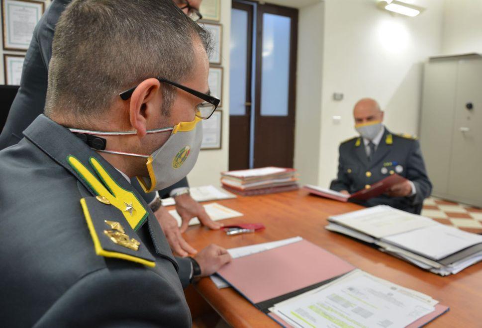 La Finanza segnala l’irregolarità S.Anna blocca fornitura di reagenti 