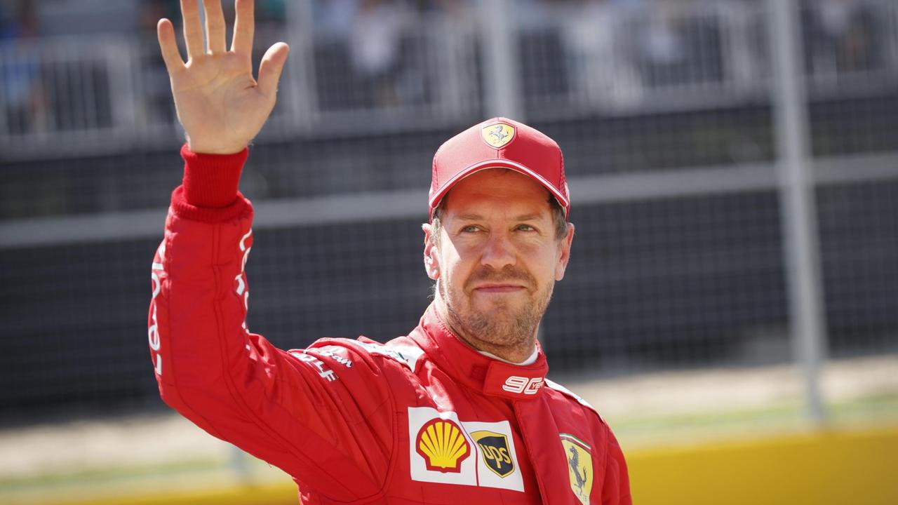 L’ultimo giro di Vettel è “Azzurro” «Brutto finale di una bella storia»