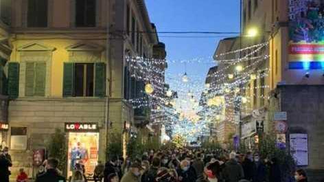 Parte lo shopping di Natale