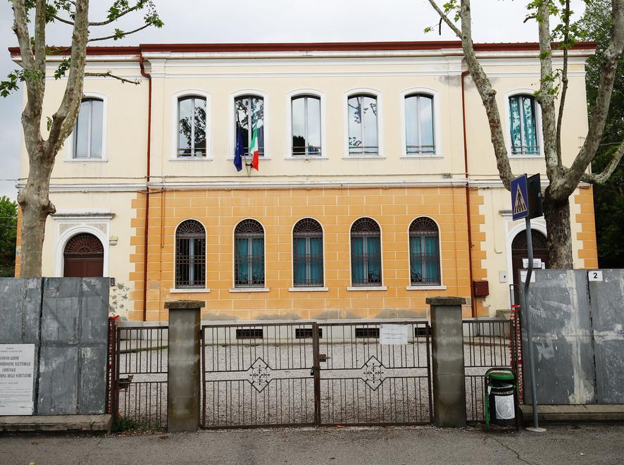 «In classe senza alcun tampone» Da Dogato critiche al protocollo