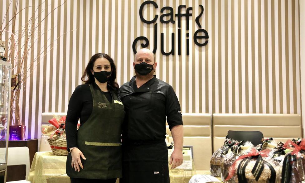 Il Caffè pasticceria Julie si trasferisce e assume 