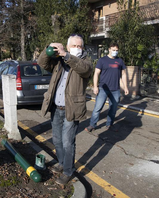 Ciclabile di Modena Est, paletti rimossi solo a metà 