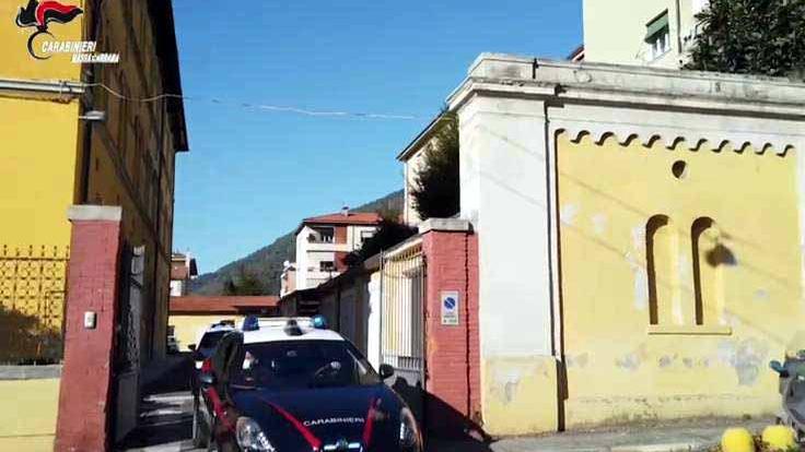 Scandalo accoglienza, conti congelati alla cooperativa Serinper. E gli stipendi per ora restano “sospesi”