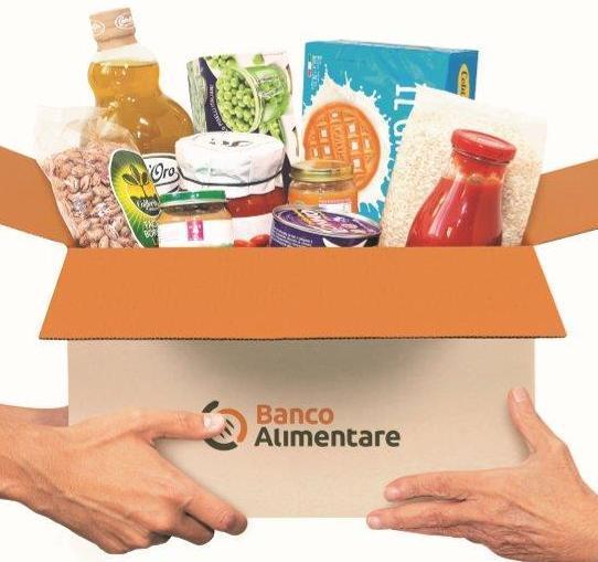 Donati al Banco Alimentare i soldi previsti per regali e cene