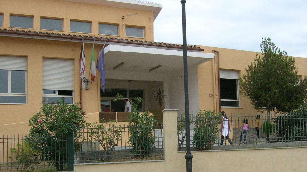 Un positivo al Covid e da oggi è chiusa la scuola dell’infanzia