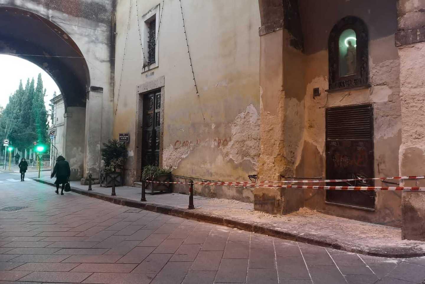 La chiesa del Carmelo cade a pezzi 