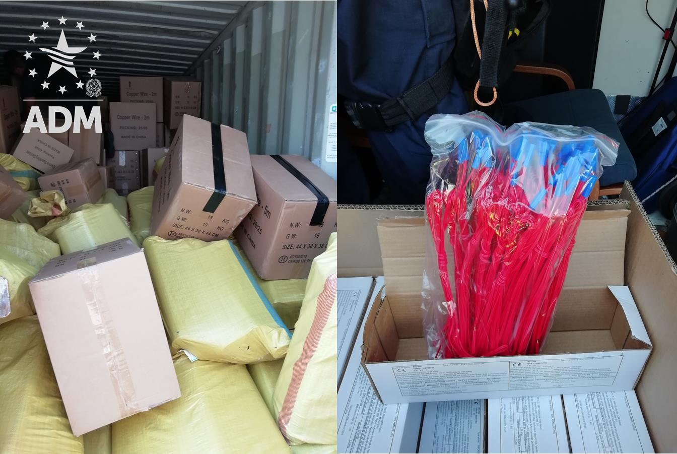 Fuochi d'artificio irregolari invece di candele: al porto di Livorno scoperta maxi fronde dalla Cina 