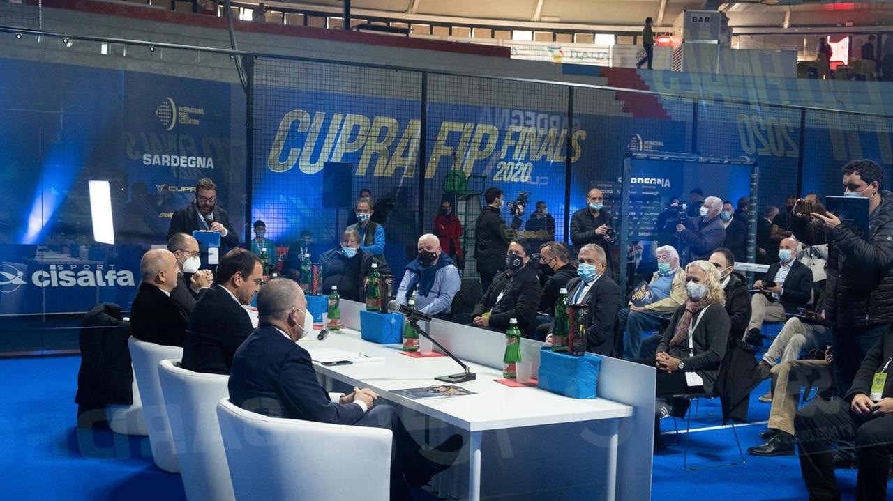 La conferenza al palazzetto per la presentazione del torneo di padel Cupra Fip (foto Mario Rosas)