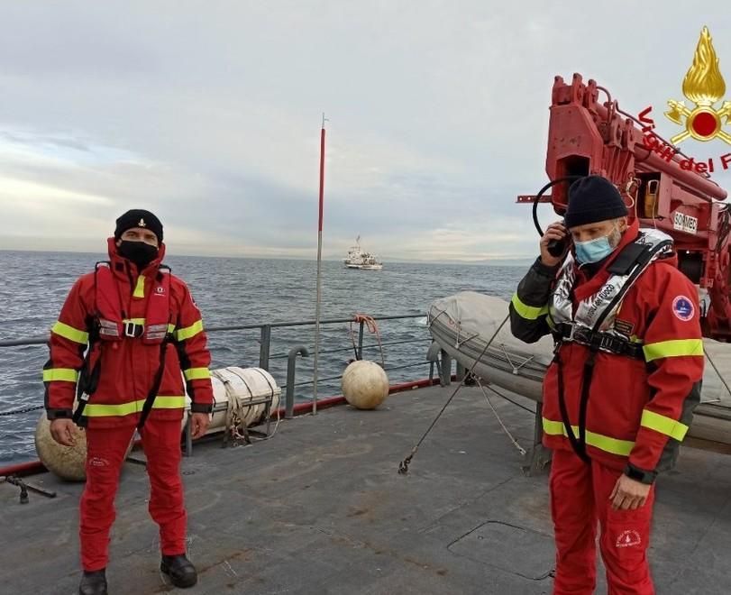 Simulano un incendio sul Liburna il test si è concluso con successo