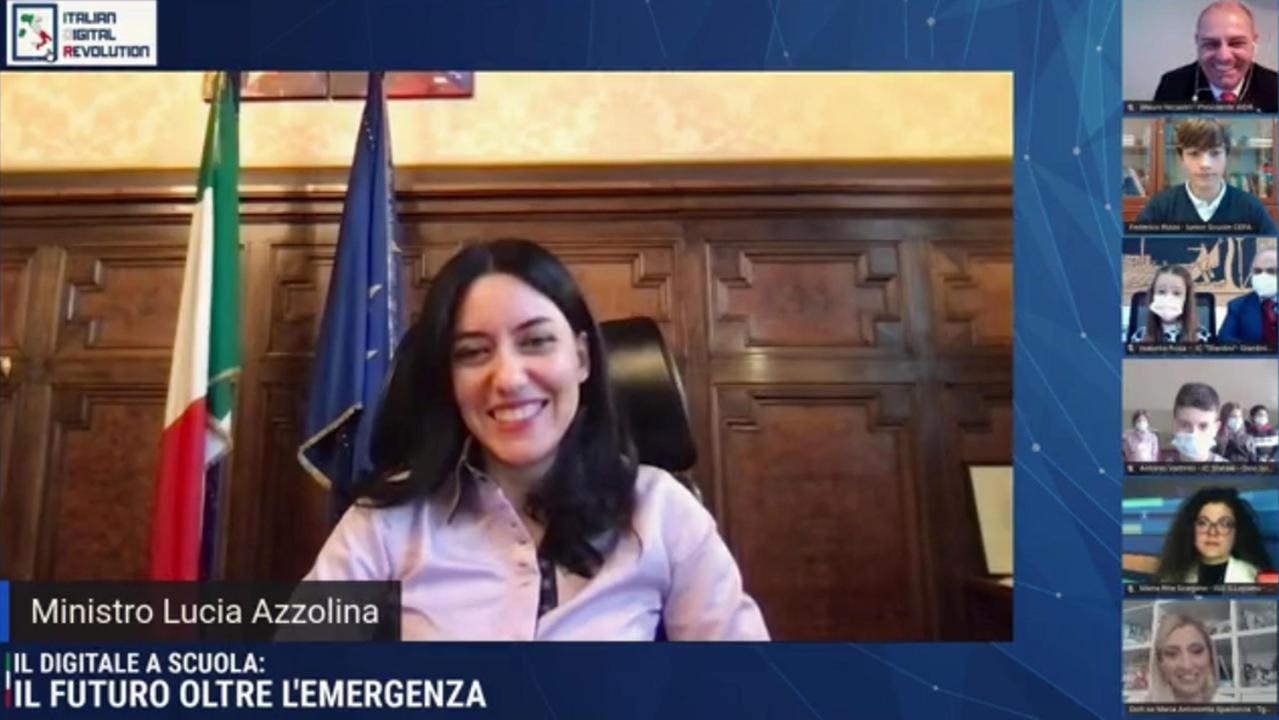 Covid. Il ministro Azzolina: «Scuola ripensata» Cauti per la ripresa a gennaio