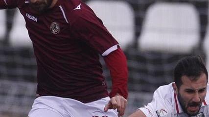 Vivi e vincenti: una giornata da favola Murilo e Braken piegano la Pro Vercelli