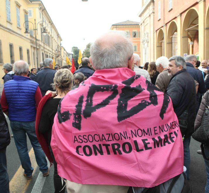Libera: «Si risveglino le coscienze La mafia resta radicata in Emilia» 
