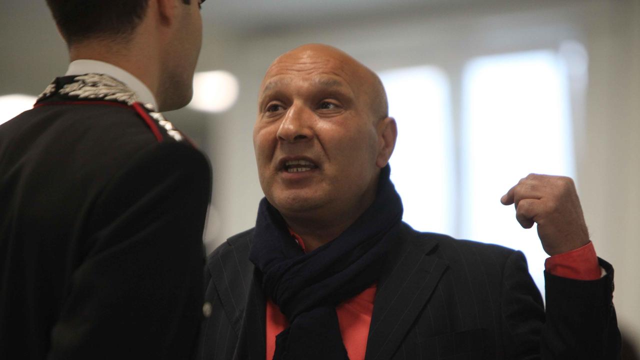 Arringa show di Amato contro i magistrati