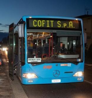 Un pullman del Copit della linea Monsummano-Pistoia