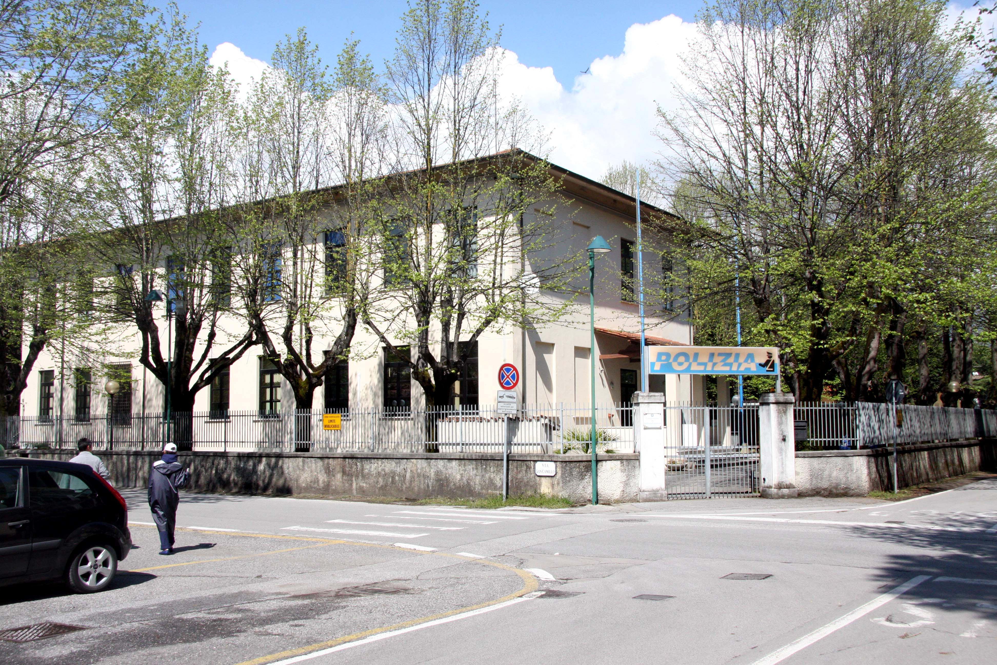 Il commissariato di polizia di Forte dei Marmi