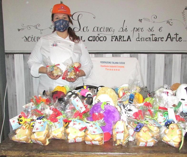 Biscottini al posto degli abbracci per un Natale un po’ inedito 