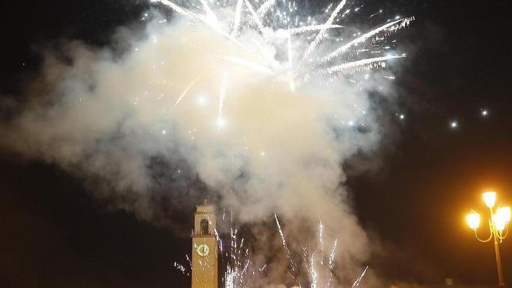 Niente fuochi artificiali in piazza l’addio al 2020 in diretta dal Verdi