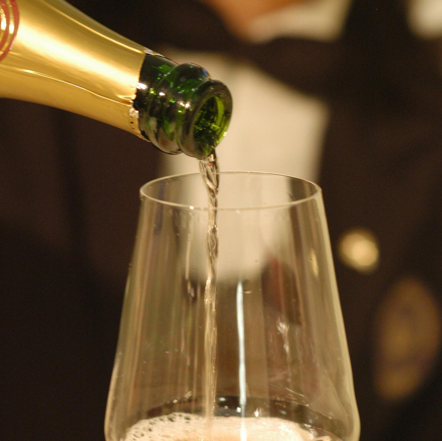 Beviamoci sopra con malvasia, moscato e vernaccia