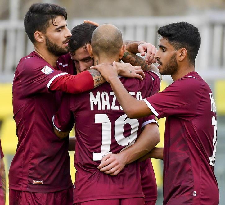 Crisi del Livorno, una boccata di ossigeno: dai dipendenti alle giovanili, si torna a pagare 