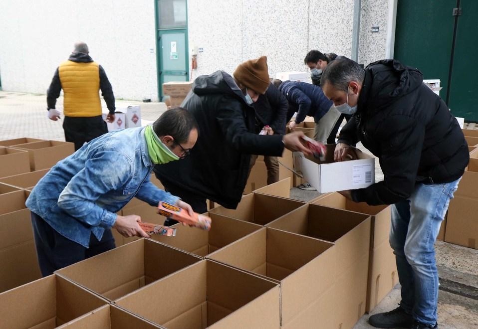L'operazione di preparazione dei pacchi
