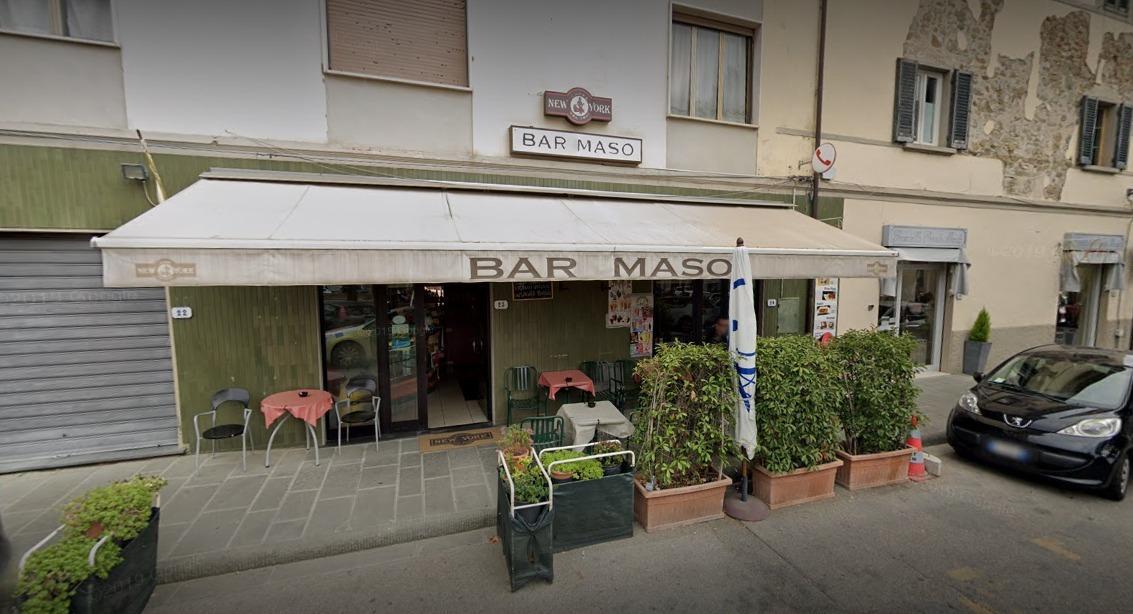 Lo storico Bar Maso di piazza della Libertà a Vinci