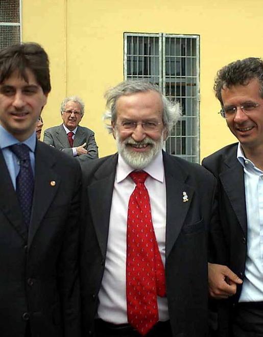 Nel Duomo di Pontremoli l’ultimo saluto all’ex ministro e sindaco Enrico Ferri 