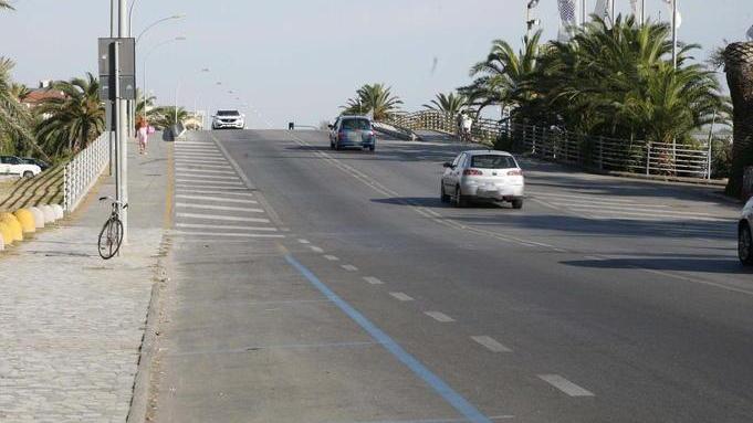 Rissa a Marina di Pietrasanta Denunciati sei lucchesi