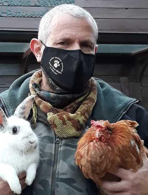 «Sono assurdi gli abbandoni: portateli a noi e li salviamo»