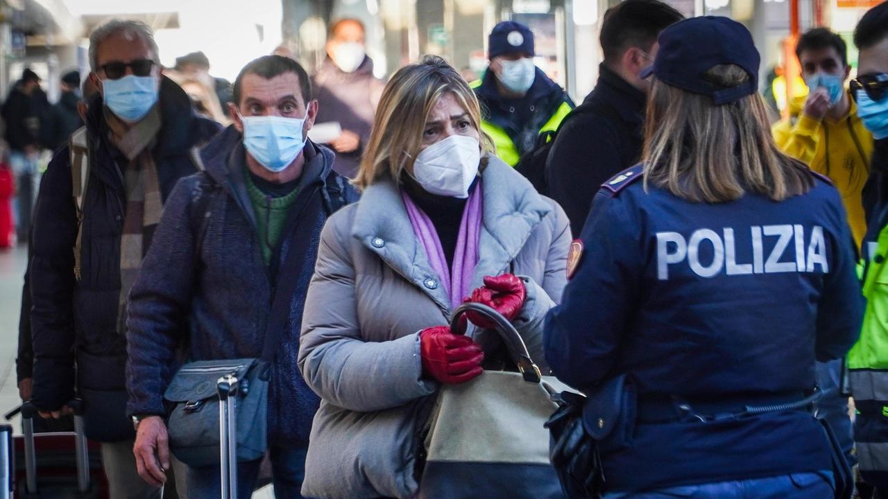 Natale e Capodanno con chi vuoi. Ok alle visite ad amici e parenti in tutta la regione