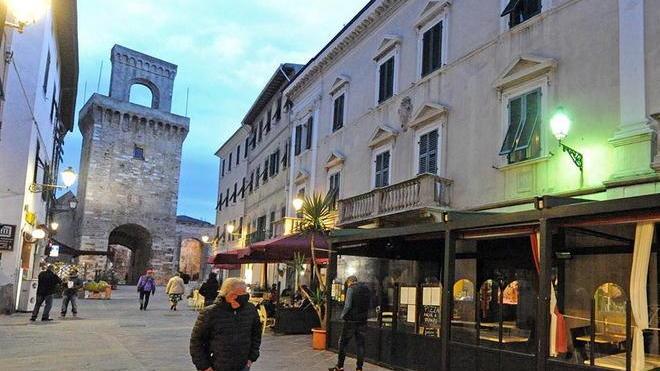 I ristoratori: «Una beffa i 4 giorni in giallo». Asporto e domicilio non salvano i conti