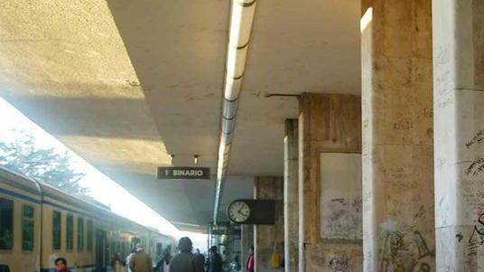 Trenitalia: la biglietteria della stazione non chiuderà