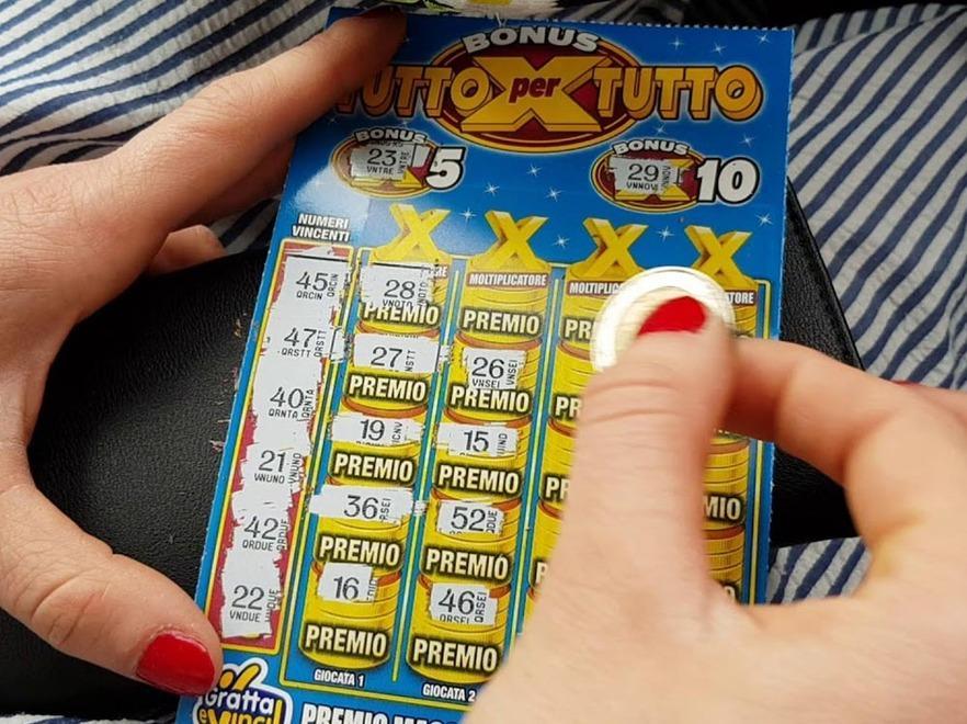 Gioco d’azzardo: sono oltre cento i "malati" che ogni anno vengono curati al Serd di Massa Carrara 