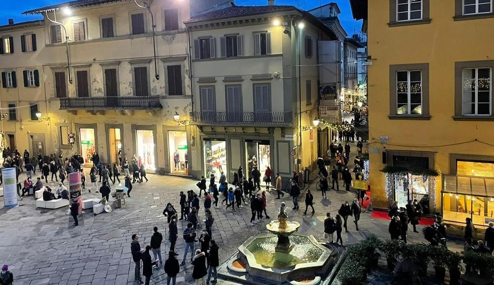 Covid, 48 nuovi casi ma calano i ricoveri 